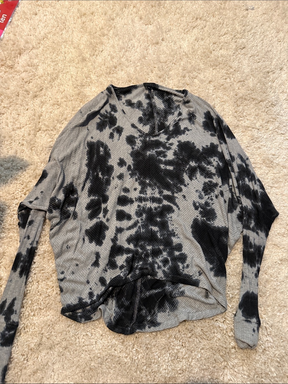 Women's Black & Gray Tie-Dye Long Sleeve Knit Top